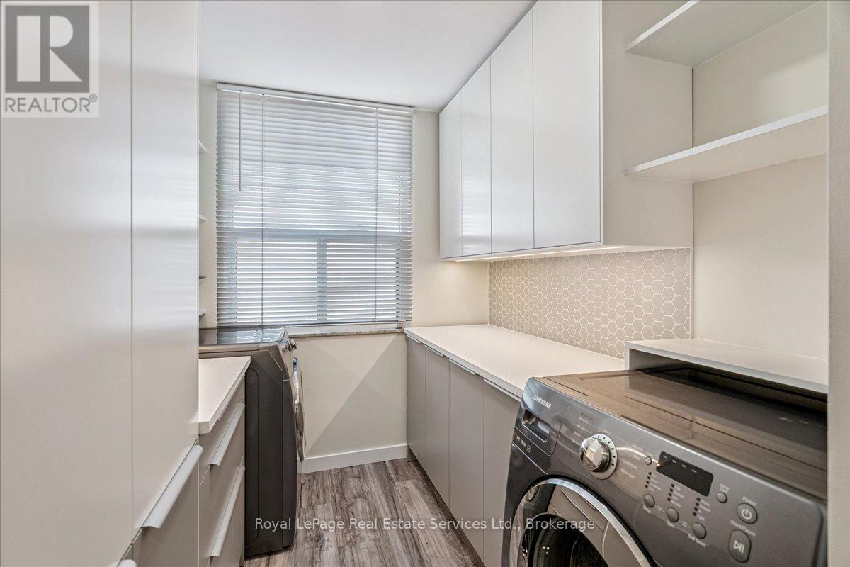 812 - 966 Inverhouse Drive, Mississauga (Clarkson), Ontario  L5J 4B6 - Photo 14 - W12747628