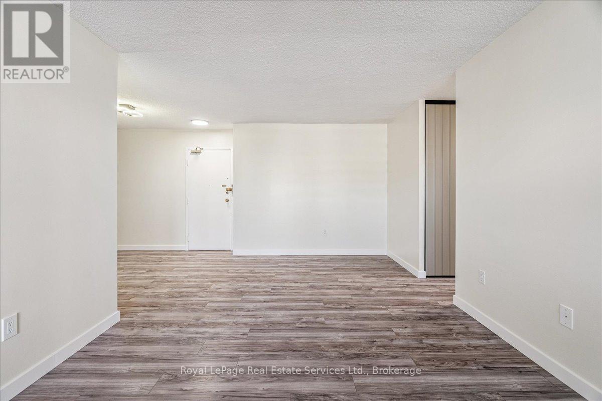 812 - 966 Inverhouse Drive, Mississauga (Clarkson), Ontario  L5J 4B6 - Photo 24 - W12747628