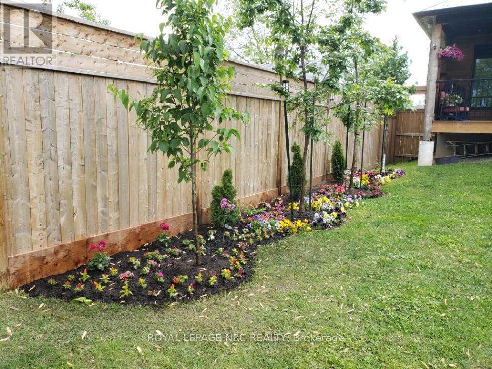 1174 Spears Road, Fort Erie (Crescent Park), Ontario  L2A 4N1 - Photo 36 - X12747744