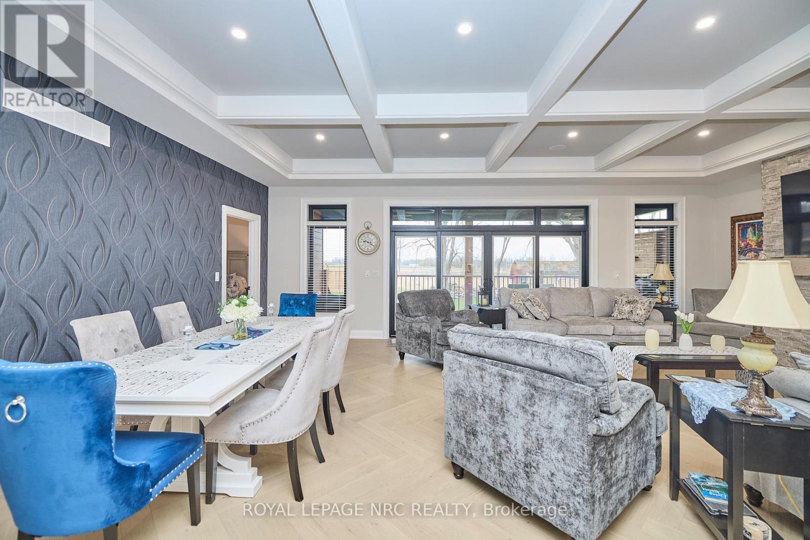 1174 Spears Road, Fort Erie (Crescent Park), Ontario  L2A 4N1 - Photo 7 - X12747744