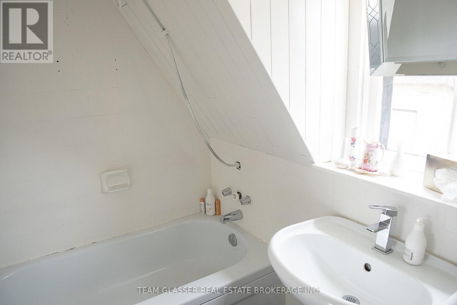 474 King Street, London East, Ontario  N6B 1T1 - Photo 25 - X12601936