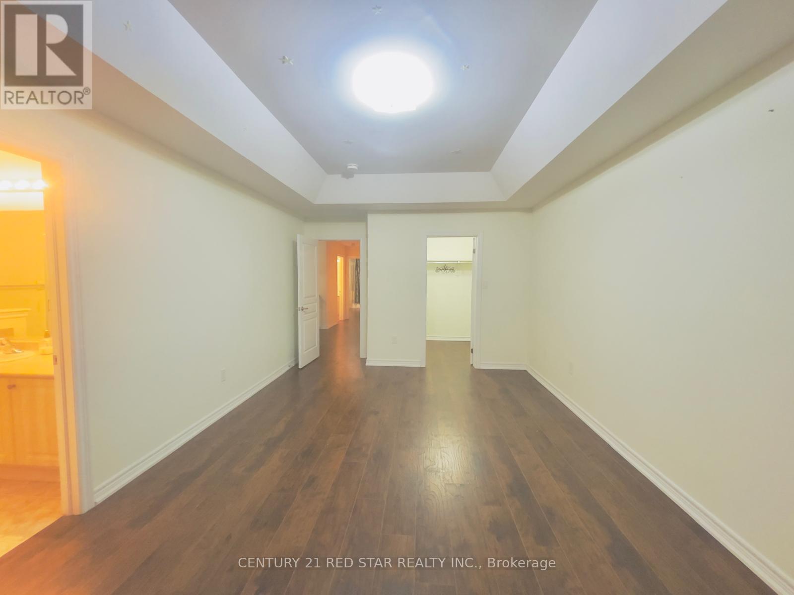 55 Chesterwood Crescent, Brampton, Ontario  L6Y 0Z4 - Photo 12 - W12637344