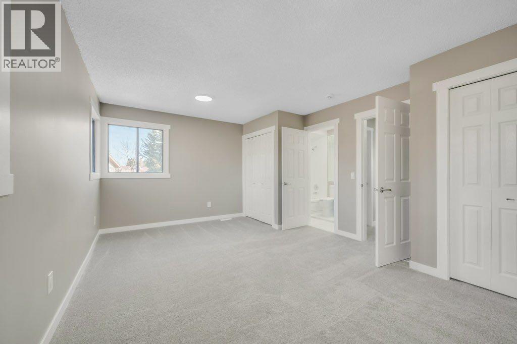 76 Glamis Gardens Sw, Calgary, Alberta  T3E 6S4 - Photo 21 - A2281749