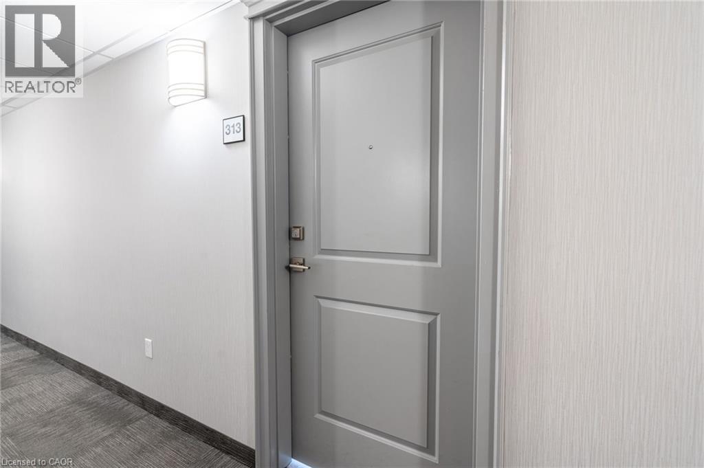 35 Southshore Crescent Unit# 313, Stoney Creek, Ontario  L8E 0J2 - Photo 6 - 40801637