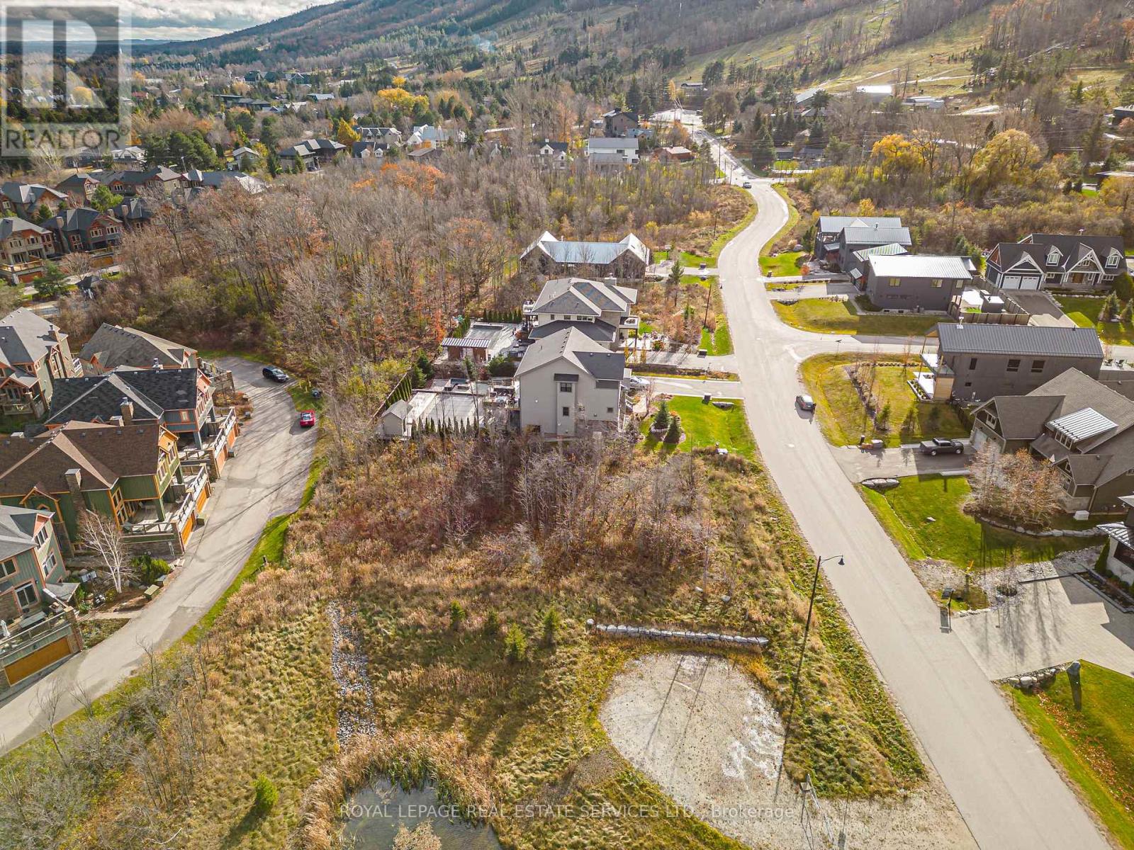 127 Arnot Crescent, Blue Mountains, Ontario  L9Y 0Z8 - Photo 6 - X12578002