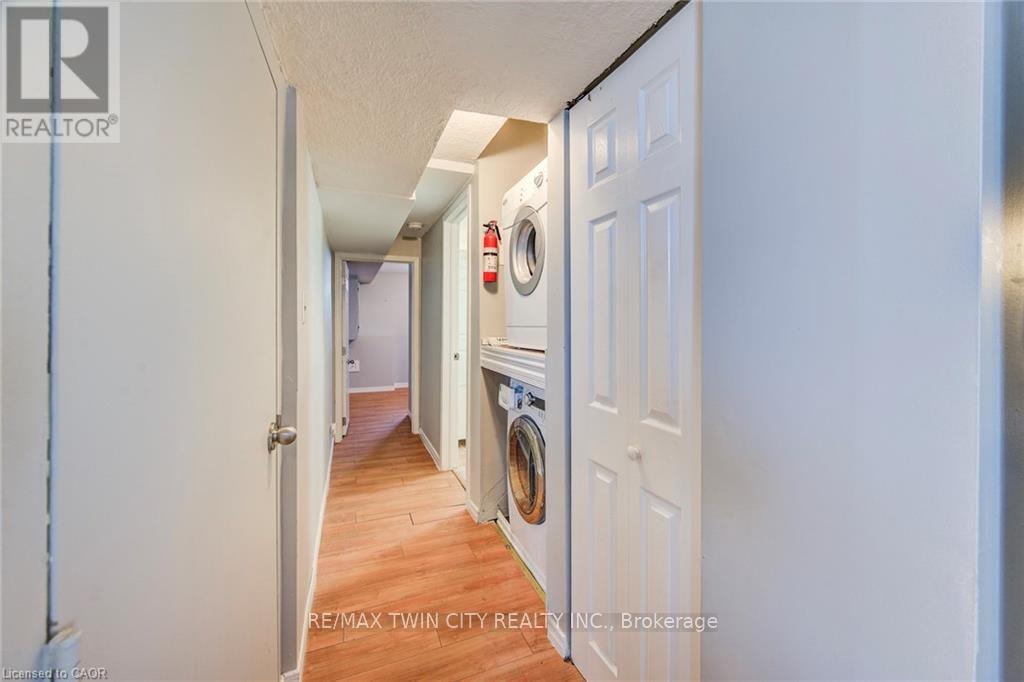 839 Doon Village Road, Kitchener, Ontario  N2P 1A1 - Photo 34 - X12742170