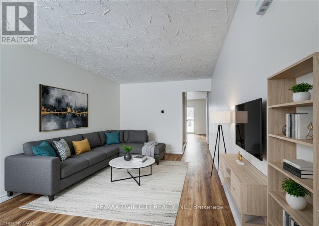 839 Doon Village Road, Kitchener, Ontario  N2P 1A1 - Photo 6 - X12742170