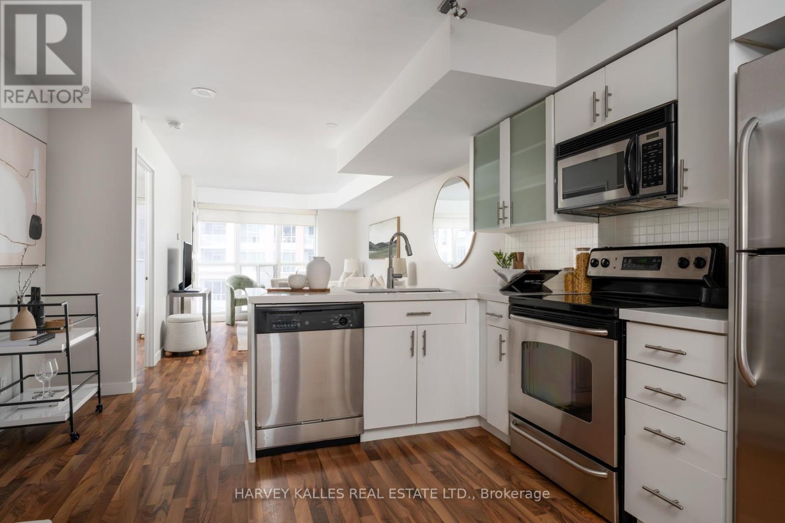 301 - 1005 KING STREET W, Toronto, Ontario