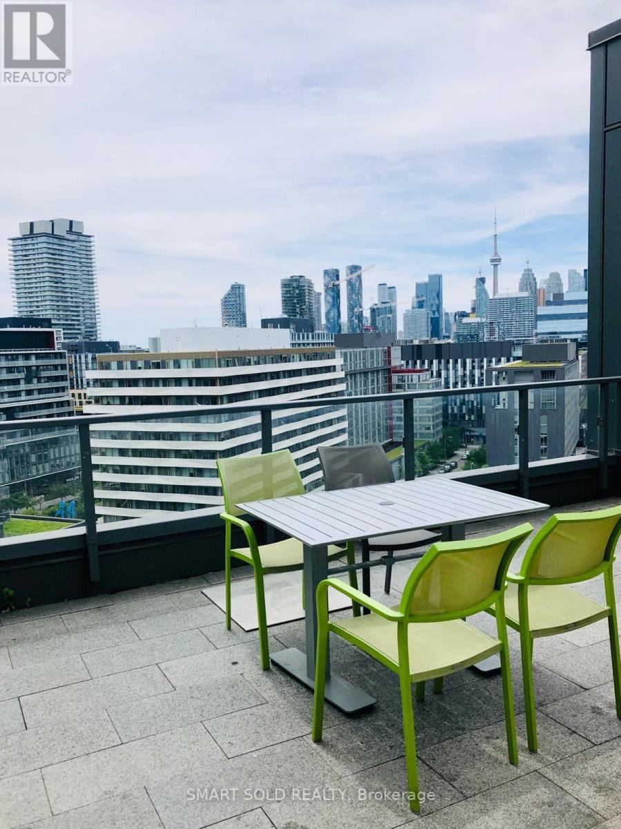 S1306 - 120 Bayview Avenue, Toronto, Ontario  M5A 0G4 - Photo 10 - C12747614