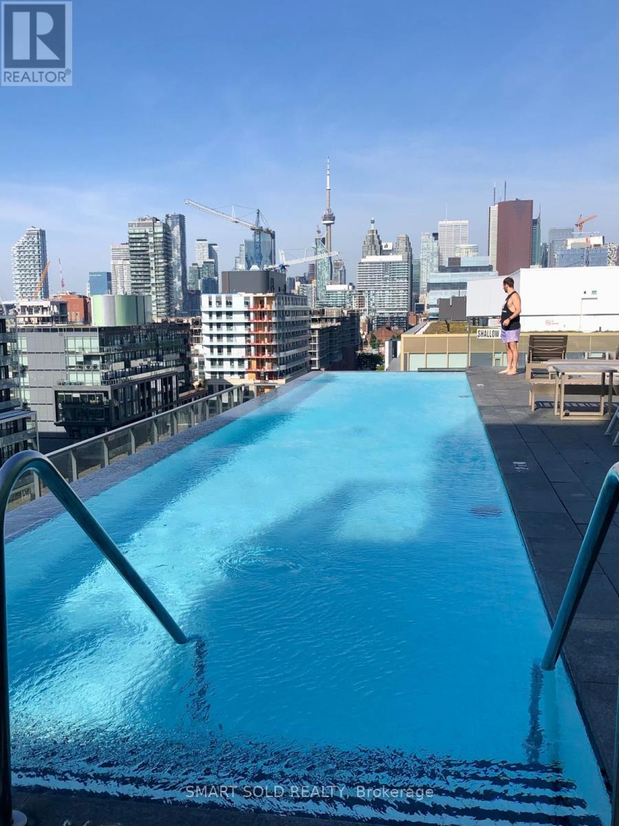 S1306 - 120 Bayview Avenue, Toronto, Ontario  M5A 0G4 - Photo 8 - C12747614