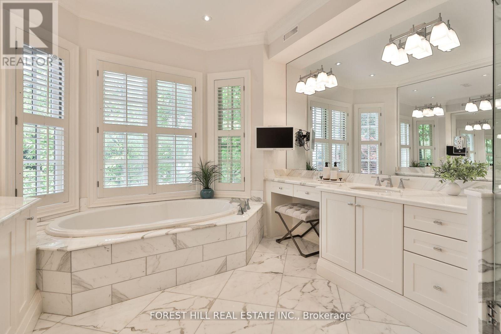 109 Lonsdale Road, Toronto, Ontario  M4V 1W4 - Photo 27 - C12747624