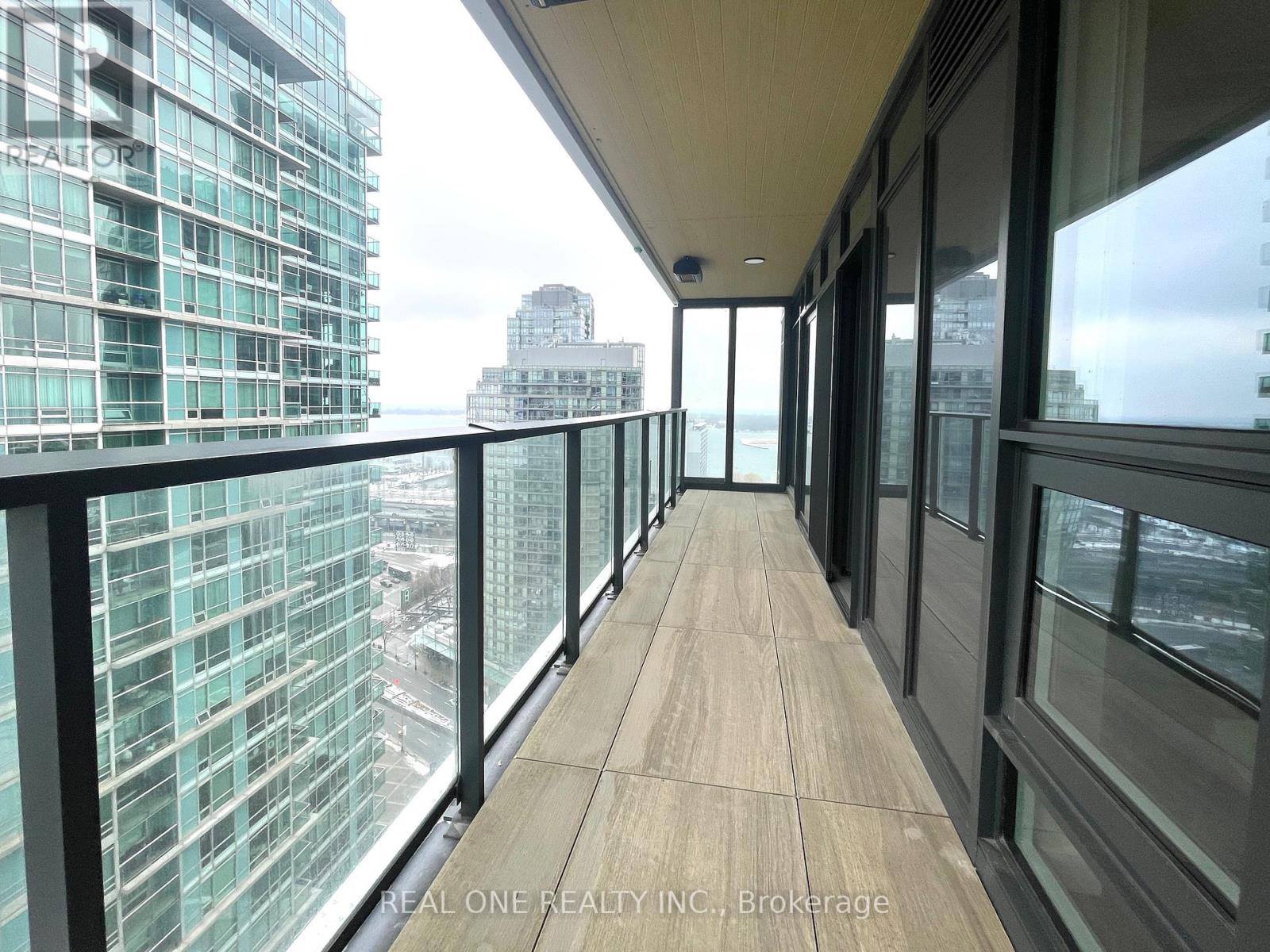 2505 - 1 Concord Cityplace Way, Toronto, Ontario  M5V 0X3 - Photo 27 - C12747704