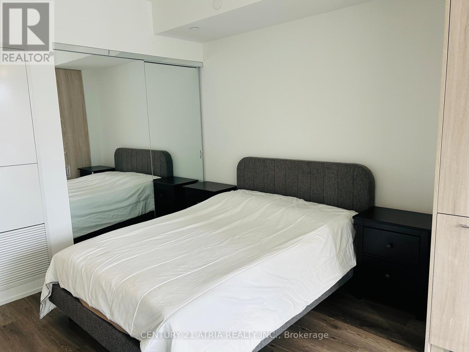 1611 - 771 Yonge Street, Toronto, Ontario  M4W 2G4 - Photo 10 - C12747714