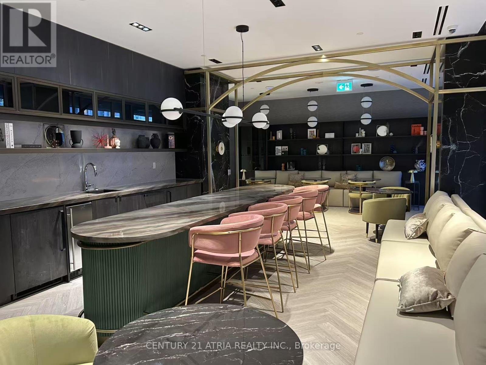 1611 - 771 Yonge Street, Toronto, Ontario  M4W 2G4 - Photo 15 - C12747714