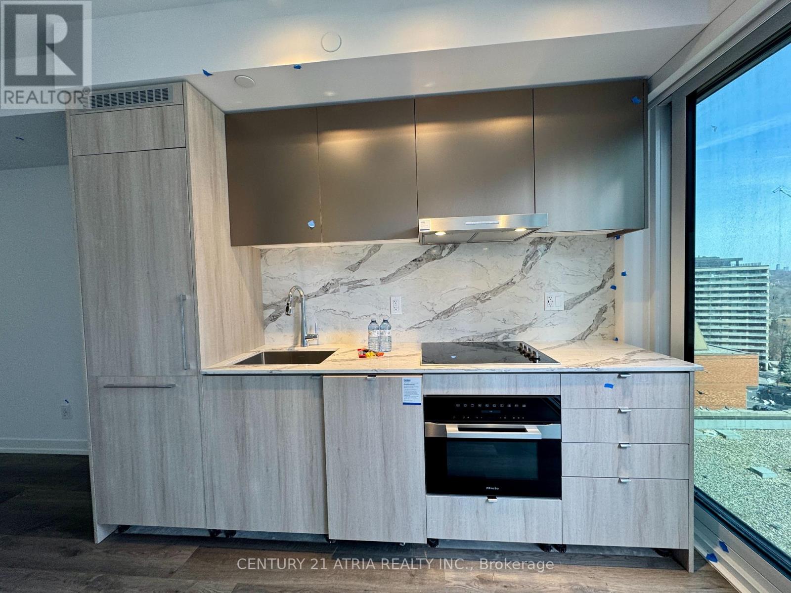 1611 - 771 Yonge Street, Toronto, Ontario  M4W 2G4 - Photo 4 - C12747714