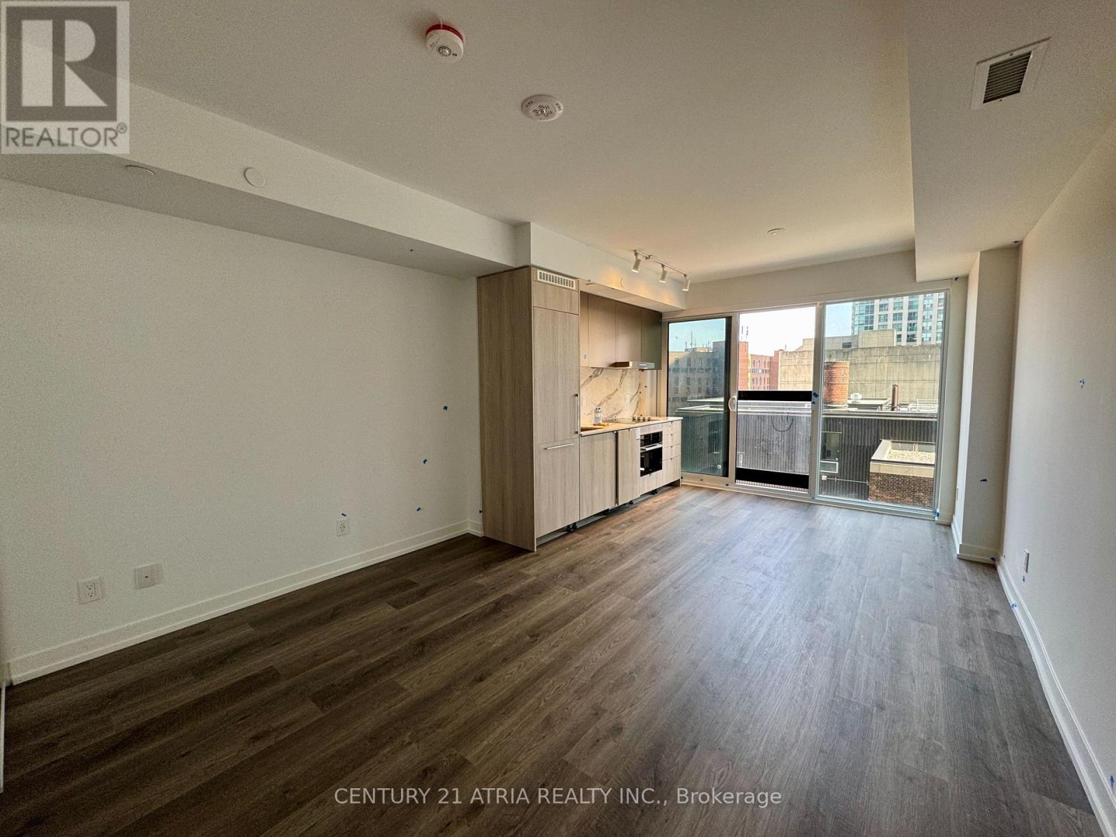 1611 - 771 Yonge Street, Toronto, Ontario  M4W 2G4 - Photo 6 - C12747714
