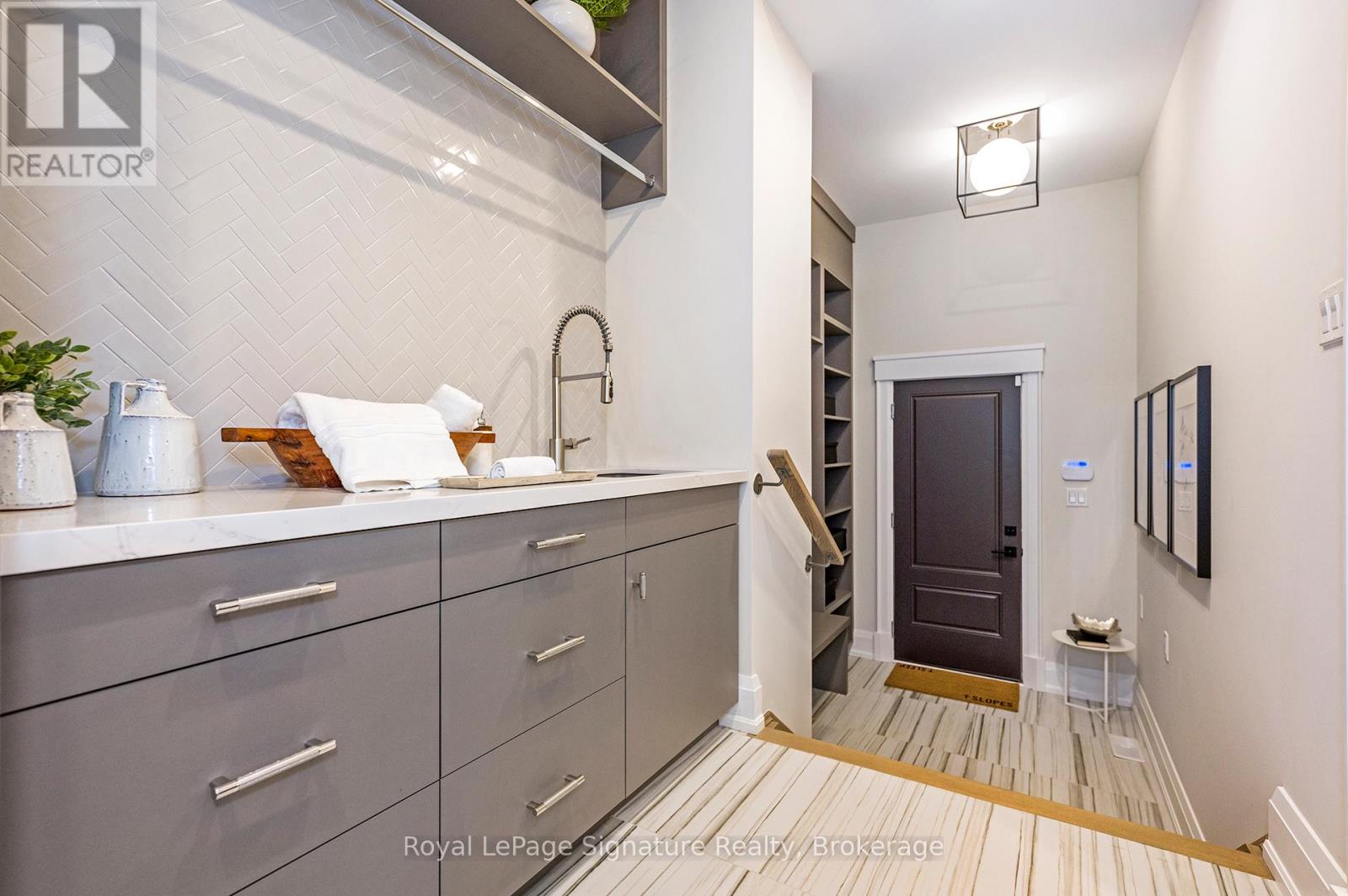 106 Dorothy Drive, Blue Mountains, Ontario  N0H 1J0 - Photo 22 - X12744186