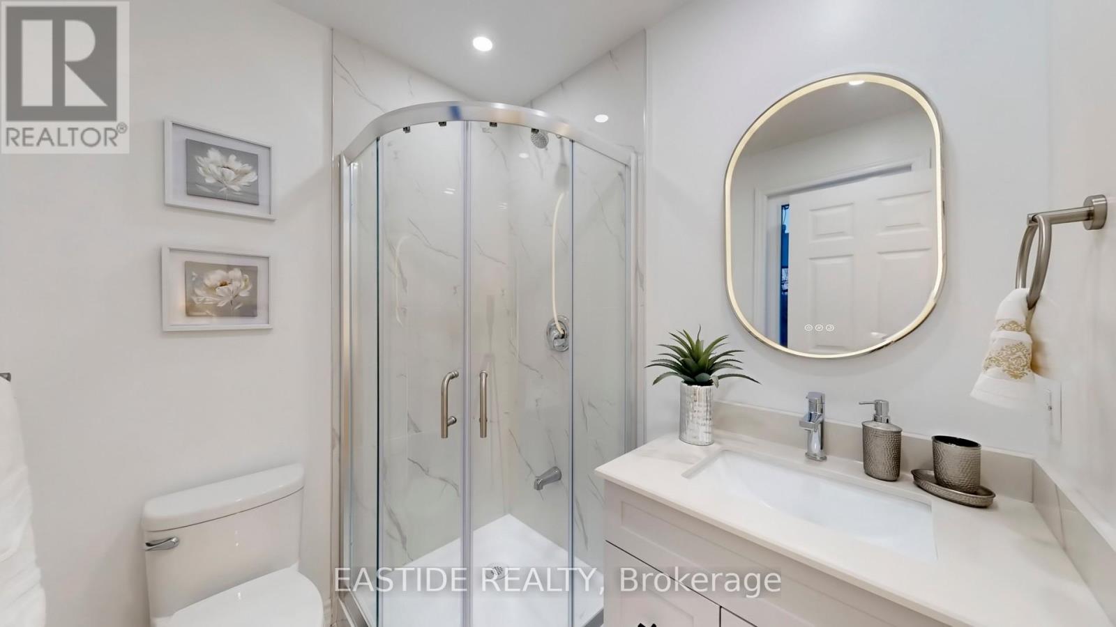 202 Queensdale Avenue, Toronto, Ontario  M4C 2A9 - Photo 31 - E12747640