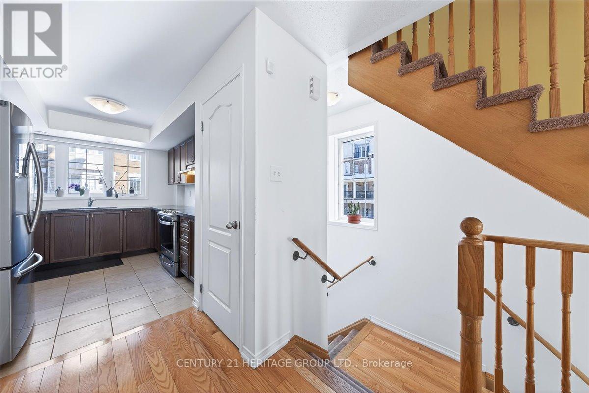 258 - 32 Foal Path S, Oshawa, Ontario  L1L 0L2 - Photo 13 - E12747664