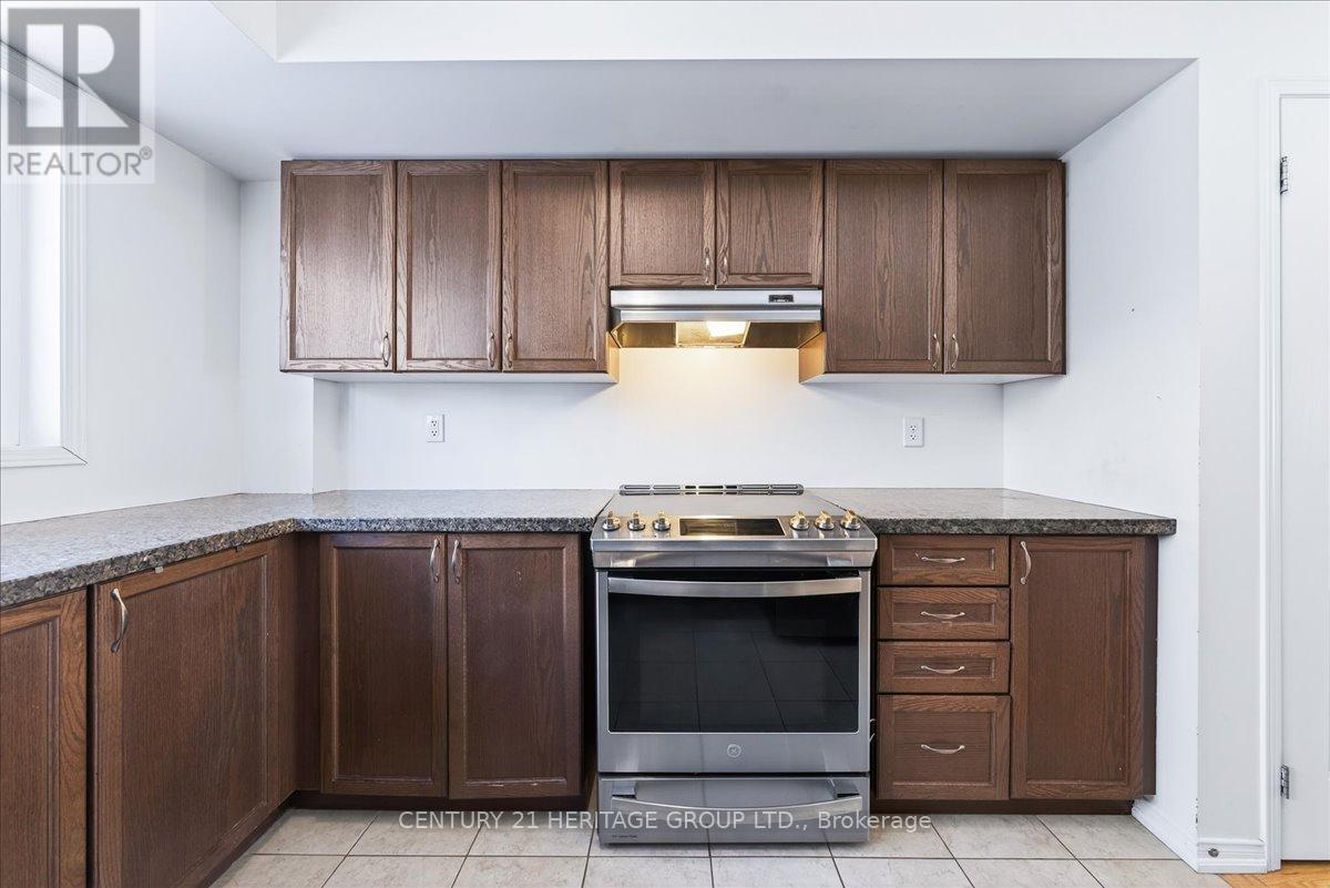 258 - 32 Foal Path S, Oshawa, Ontario  L1L 0L2 - Photo 18 - E12747664