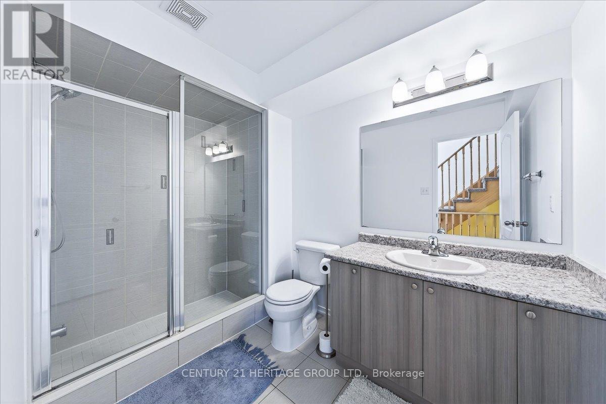 258 - 32 Foal Path S, Oshawa, Ontario  L1L 0L2 - Photo 33 - E12747664