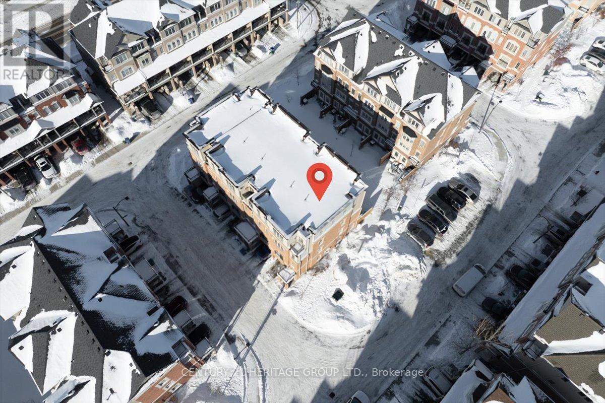 258 - 32 Foal Path S, Oshawa, Ontario  L1L 0L2 - Photo 4 - E12747664