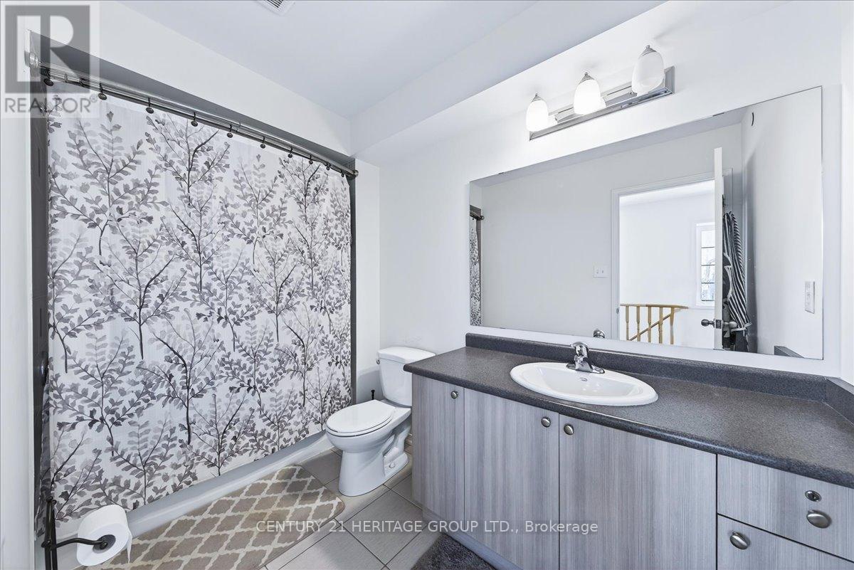 258 - 32 Foal Path S, Oshawa, Ontario  L1L 0L2 - Photo 40 - E12747664