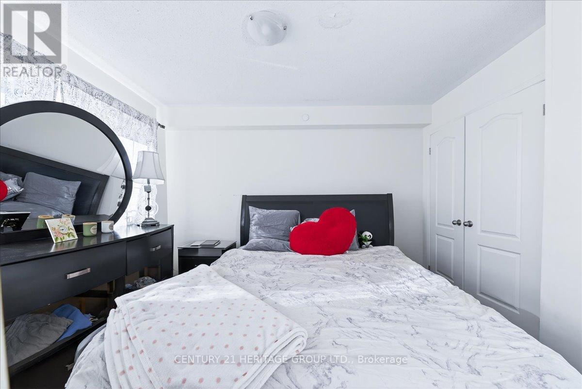 258 - 32 Foal Path S, Oshawa, Ontario  L1L 0L2 - Photo 46 - E12747664