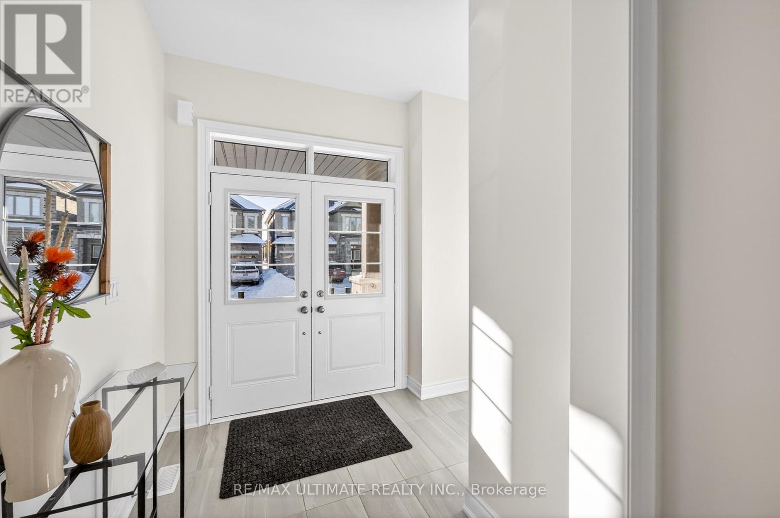 6 Fire King Drive, Whitby, Ontario  L1P 0R4 - Photo 2 - E12747706