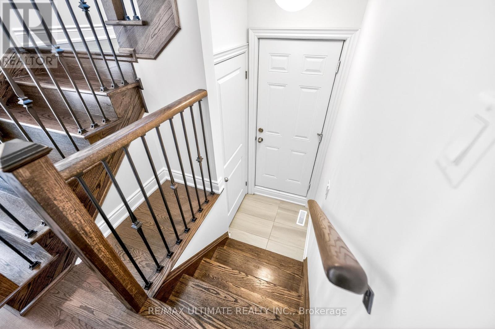 6 Fire King Drive, Whitby, Ontario  L1P 0R4 - Photo 38 - E12747706