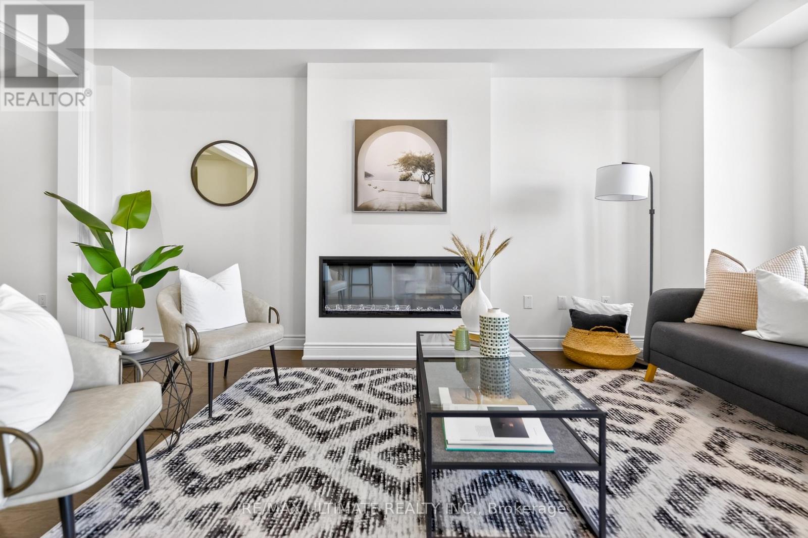 6 Fire King Drive, Whitby, Ontario  L1P 0R4 - Photo 4 - E12747706