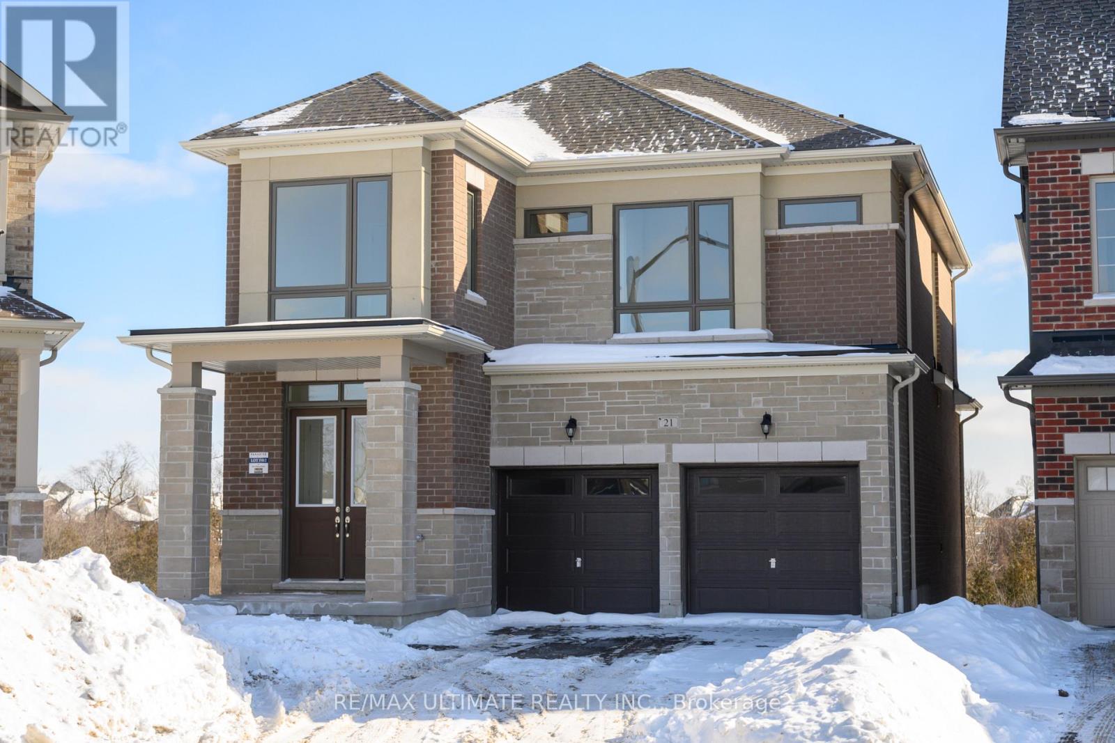 21 FIRE KING DRIVE, Whitby, Ontario