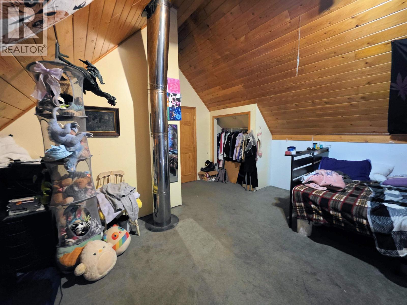 18715 Grantham Road, Telkwa, British Columbia  V0J 2X2 - Photo 11 - R3085222