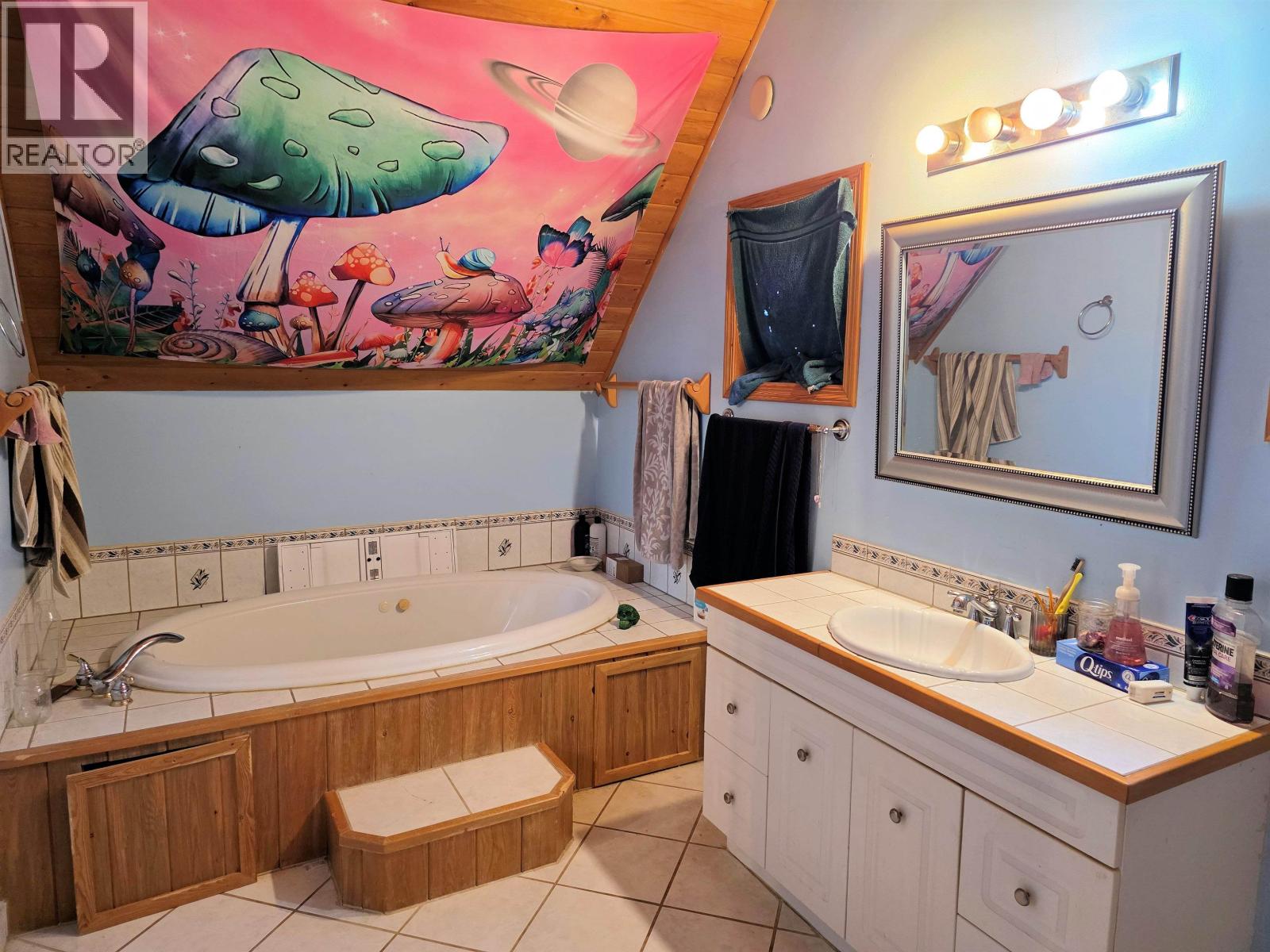 18715 Grantham Road, Telkwa, British Columbia  V0J 2X2 - Photo 12 - R3085222