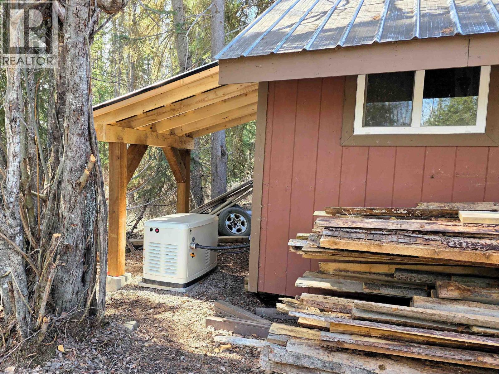 18715 Grantham Road, Telkwa, British Columbia  V0J 2X2 - Photo 23 - R3085222