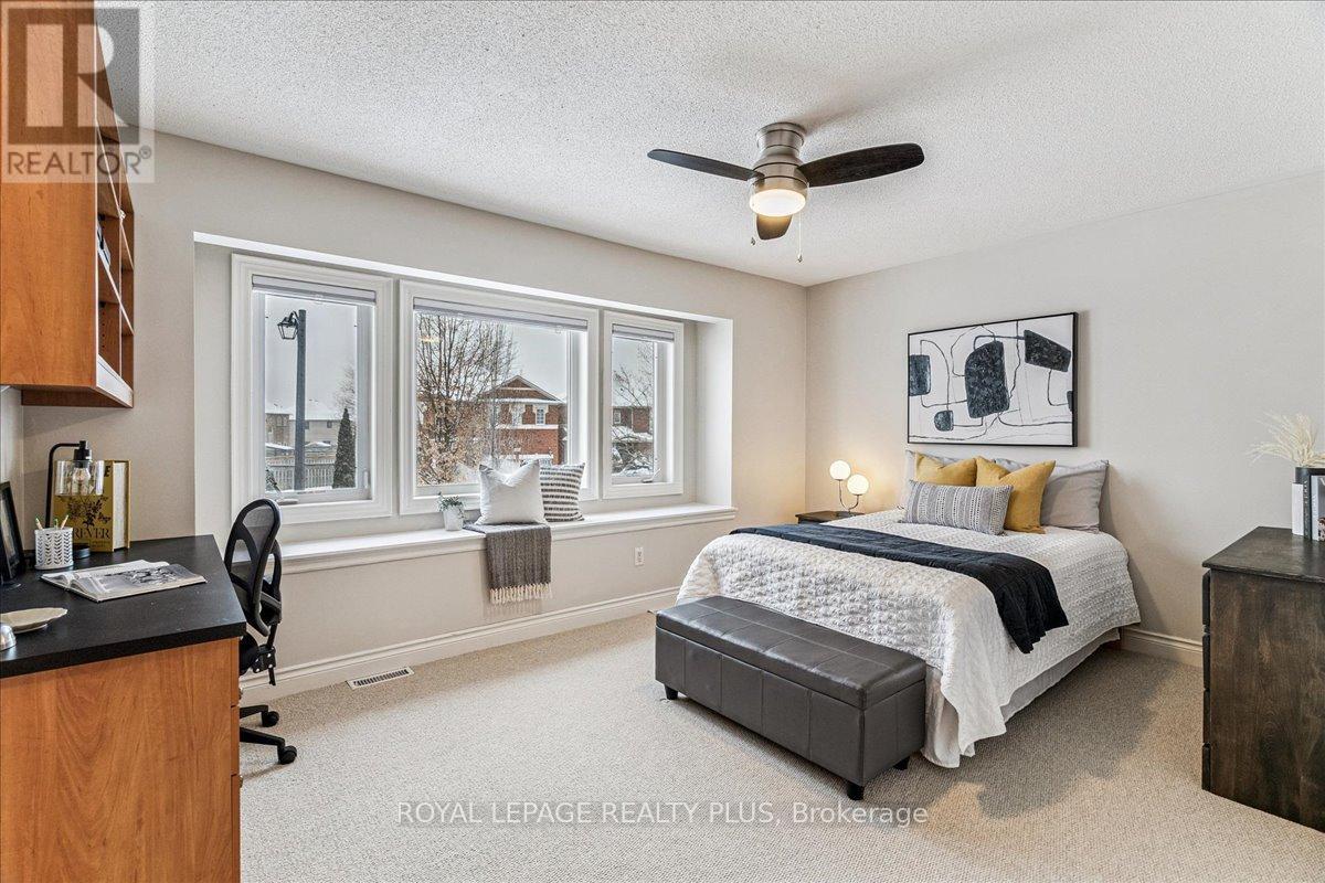 6409 Western Skies Way, Mississauga, Ontario  L5W 1H5 - Photo 16 - W12724012