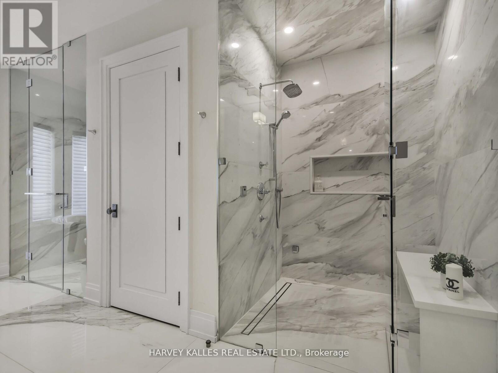 10 Malaren Road, Vaughan, Ontario  L6A 1E5 - Photo 26 - N12747598