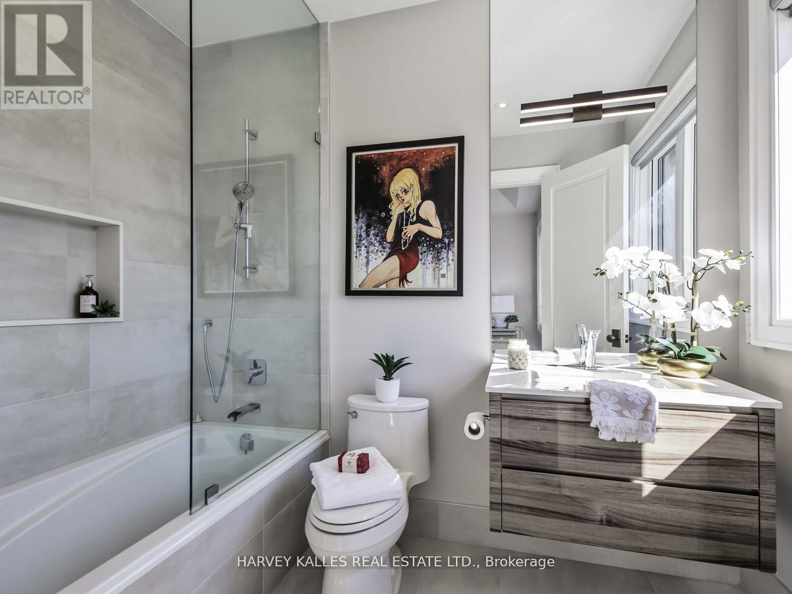 10 Malaren Road, Vaughan, Ontario  L6A 1E5 - Photo 29 - N12747598