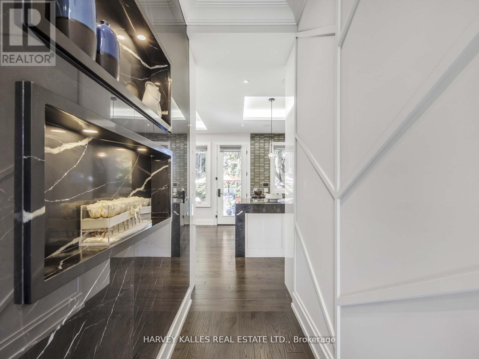 10 Malaren Road, Vaughan, Ontario  L6A 1E5 - Photo 9 - N12747598