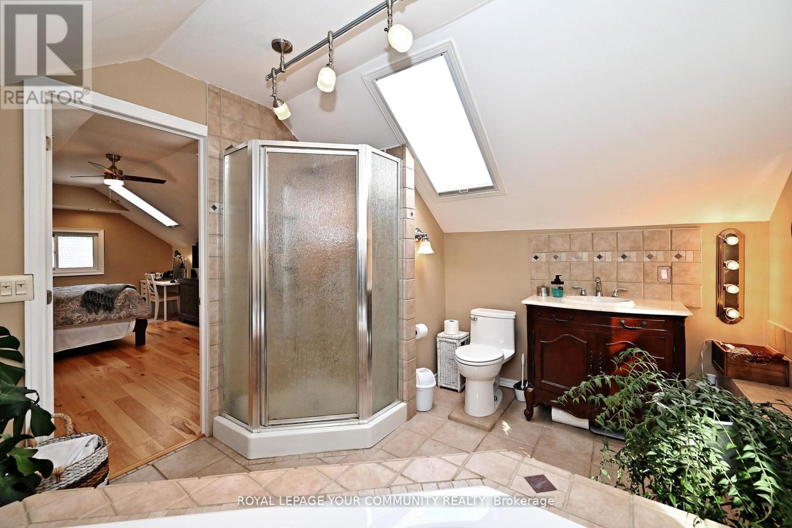 448 Timothy Street, Newmarket, Ontario  L3Y 1P8 - Photo 31 - N12747618