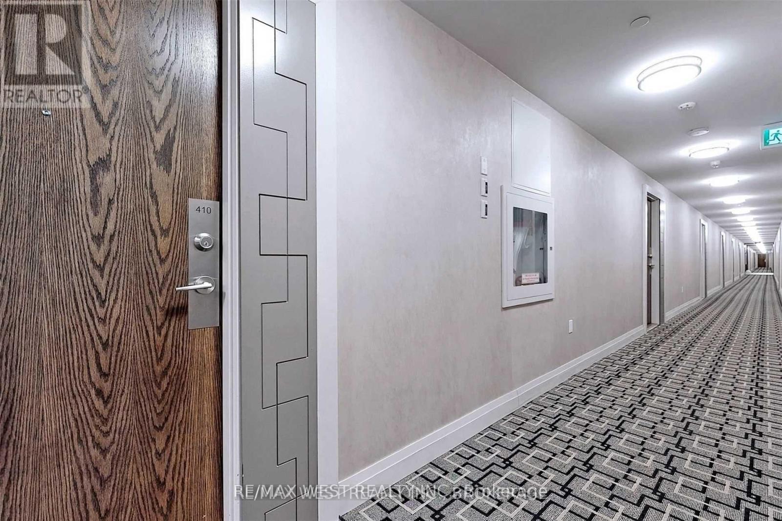 410 - 99 Eagle Rock Way, Vaughan, Ontario  L6A 5A7 - Photo 10 - N12747630