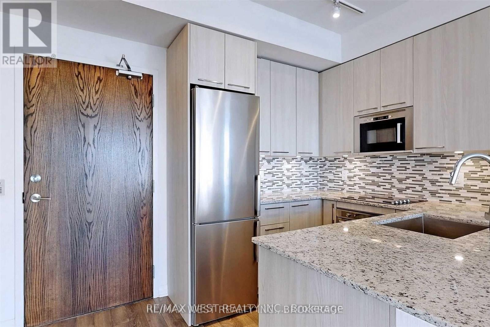 410 - 99 Eagle Rock Way, Vaughan, Ontario  L6A 5A7 - Photo 11 - N12747630