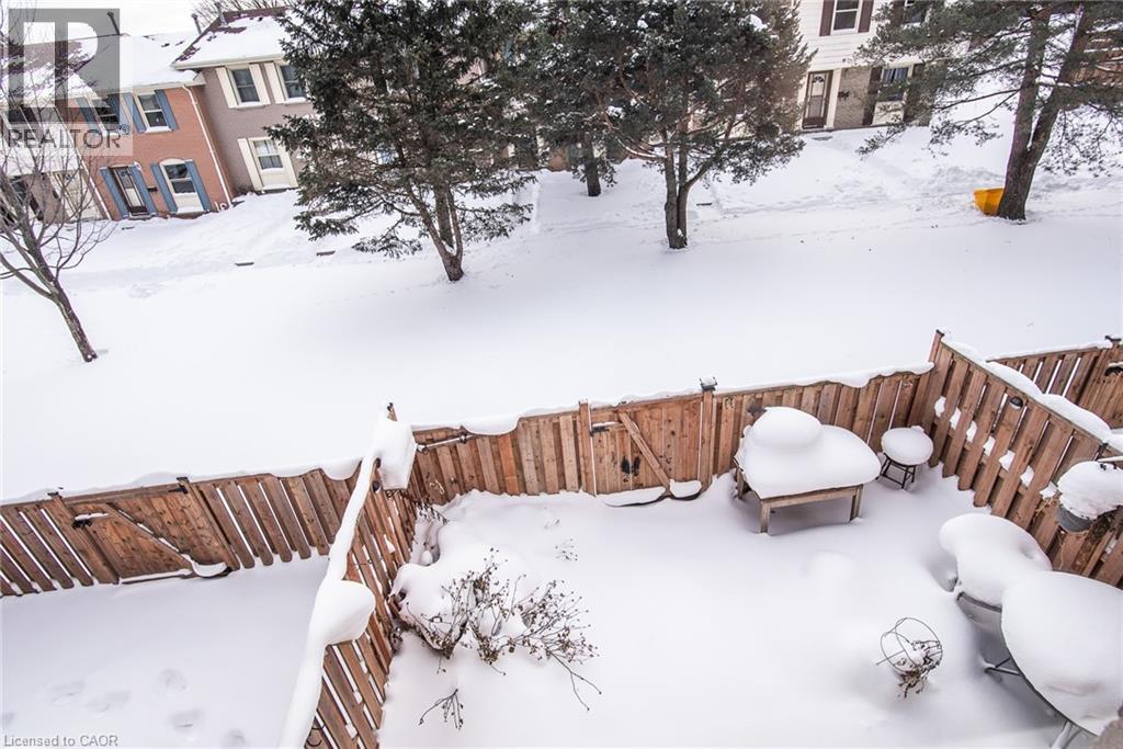 27 Queenston Drive, Kitchener, Ontario  N2B 2T8 - Photo 44 - 40802188