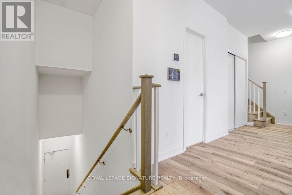 149 - 3025 Trailside Drive, Oakville, Ontario  L6M 4M2 - Photo 7 - W12747584