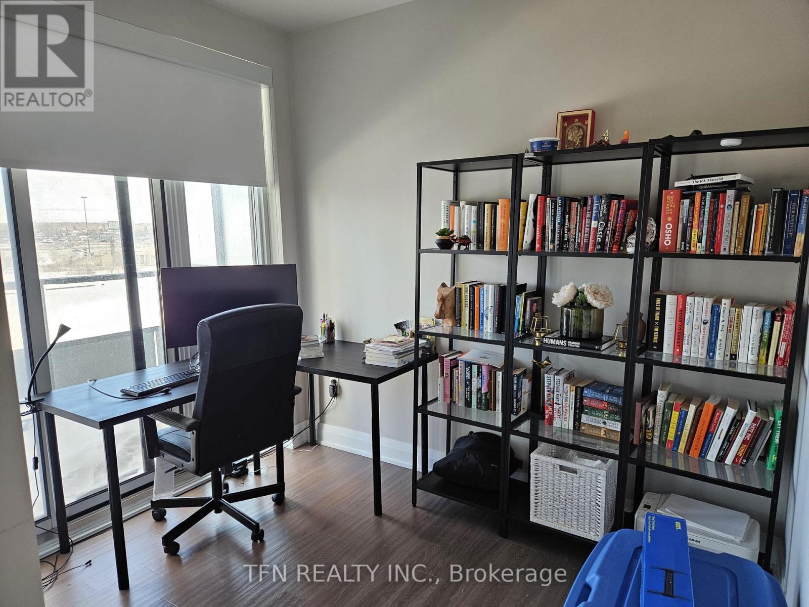 1023 - 30 Shore Breeze Drive, Toronto, Ontario  M8V 0J1 - Photo 8 - W12747606