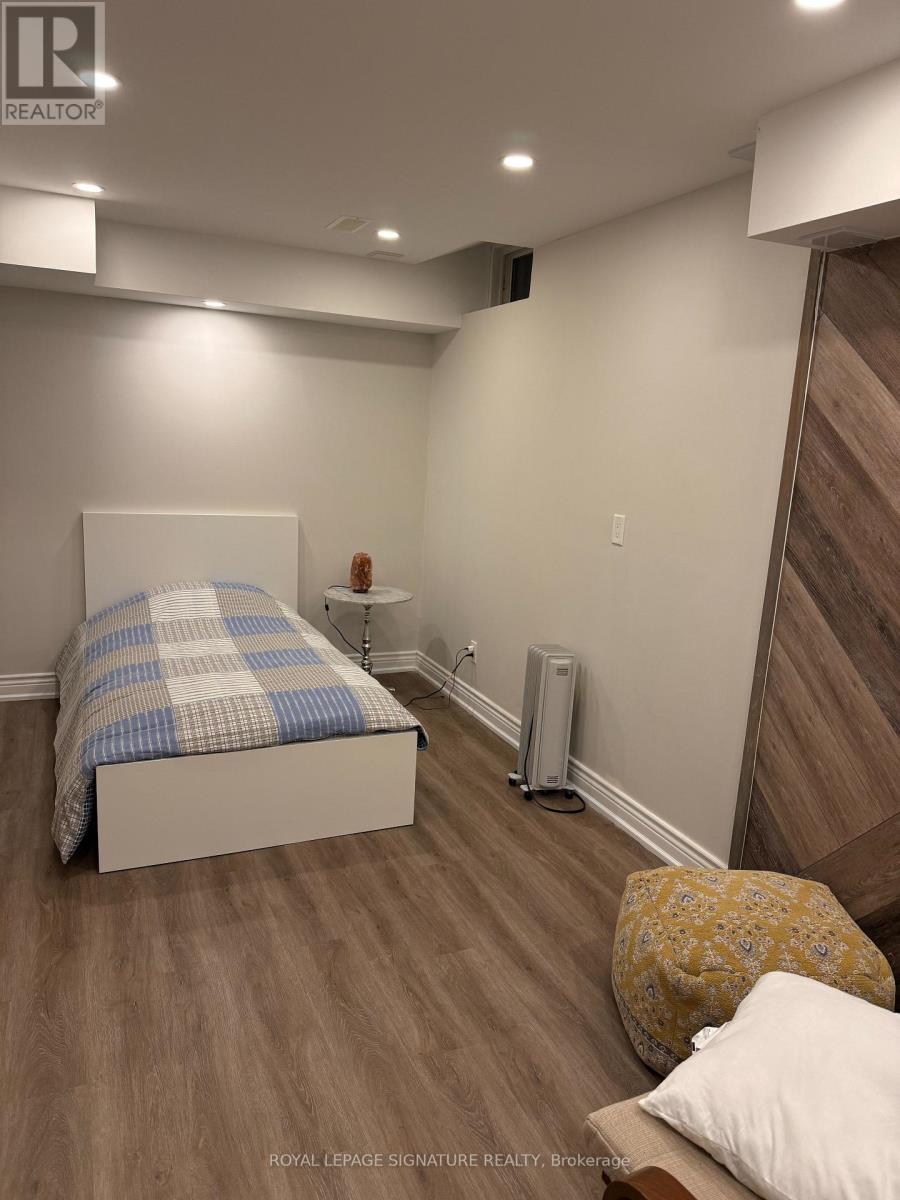 5532 Ethan Drive, Mississauga, Ontario  L5M 0N2 - Photo 8 - W12747660