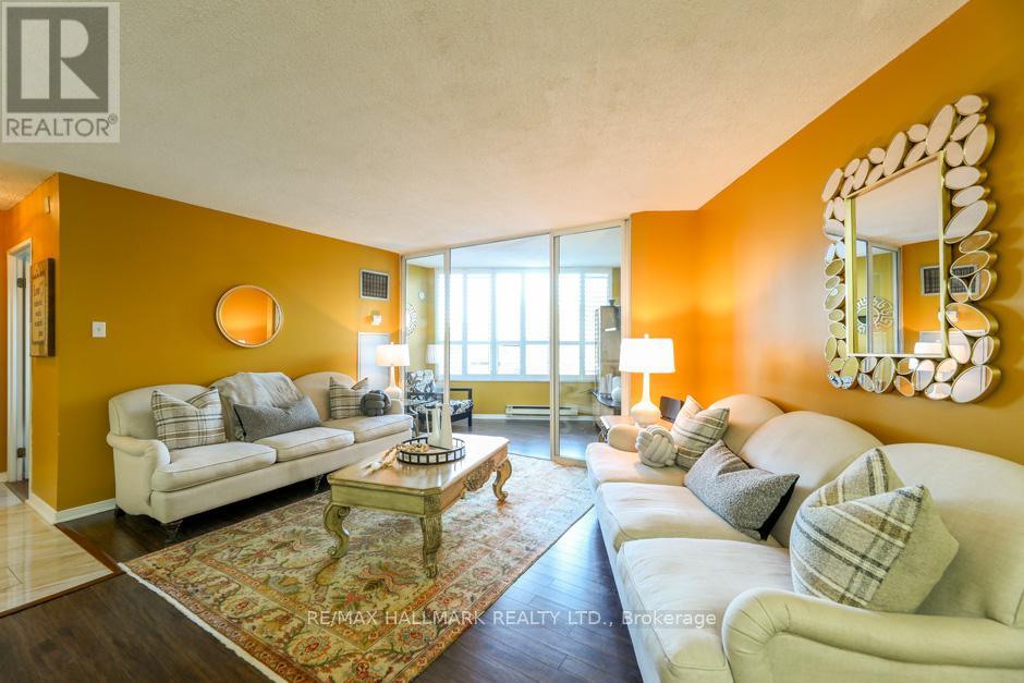 218 - 6 Humberline Drive, Toronto, Ontario  M9W 6X8 - Photo 9 - W12747668