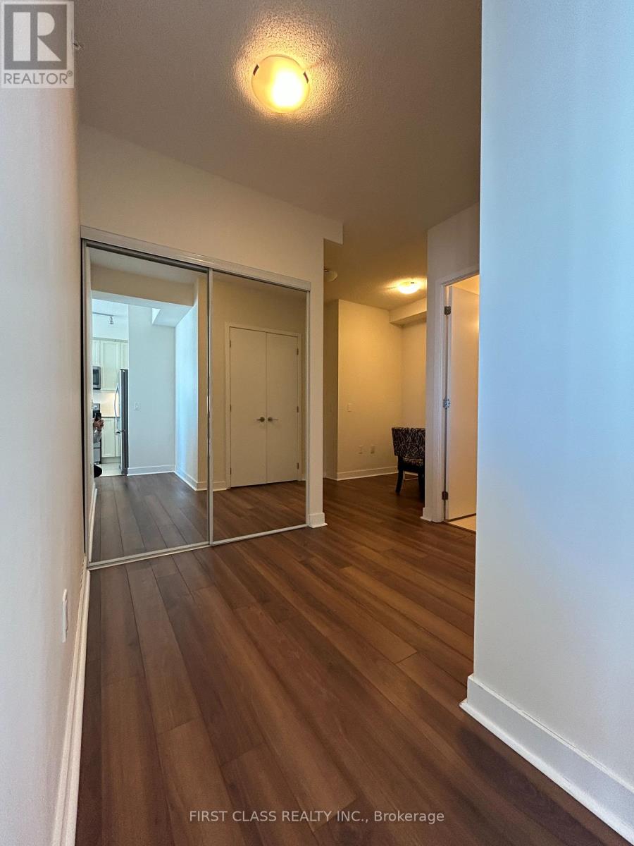 3809 - 3975 Grand Park Drive, Mississauga, Ontario  L5B 0K4 - Photo 9 - W12747686