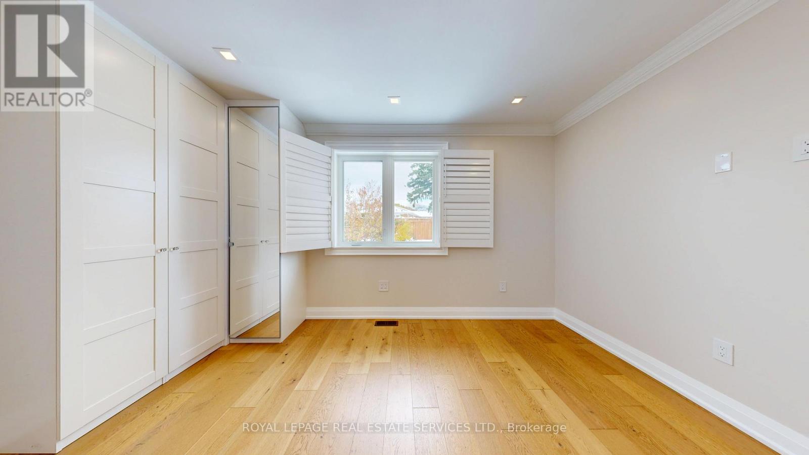 12 Warlingham Court, Toronto, Ontario  M9C 3K3 - Photo 18 - W12747742