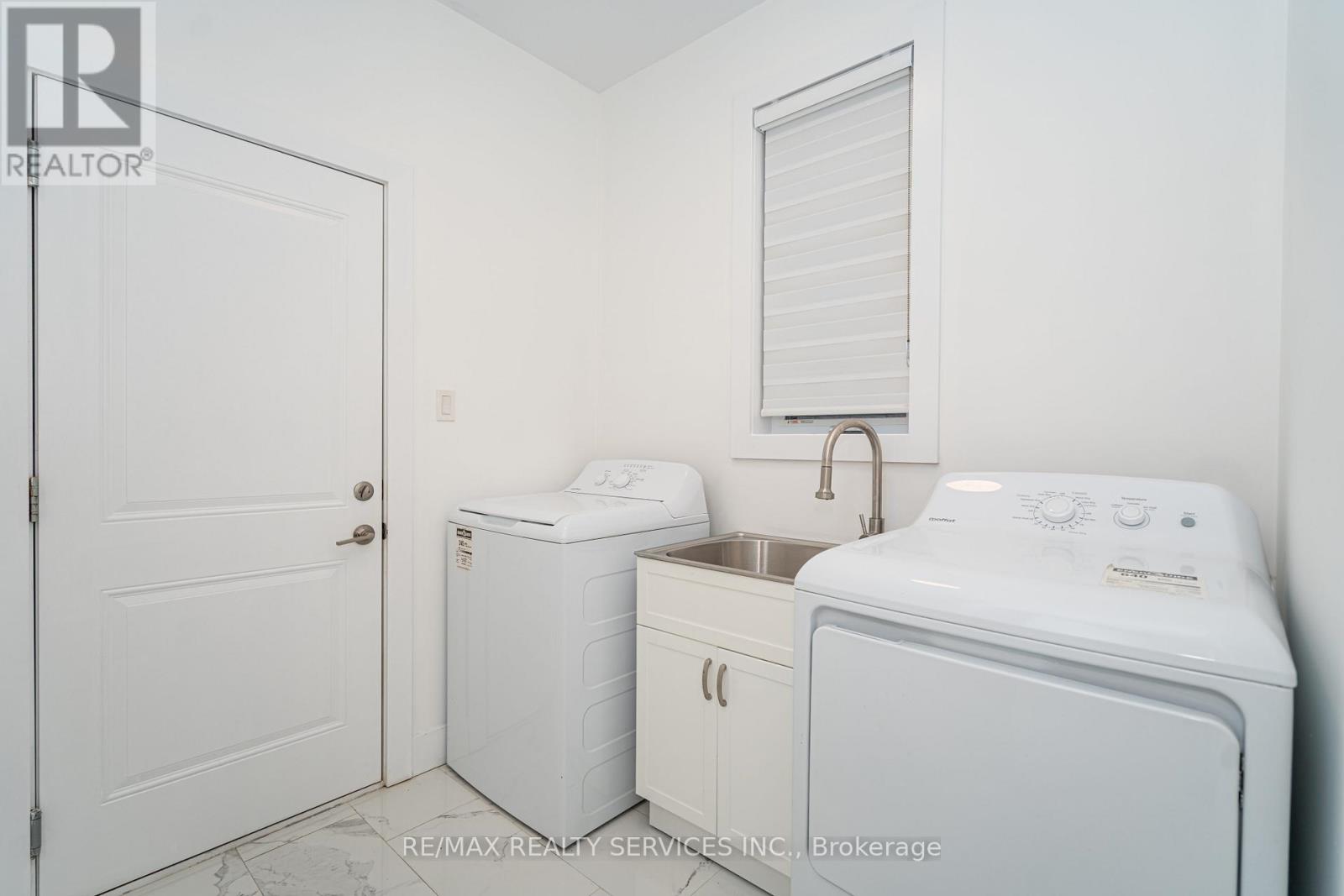 3389 Brushland Crescent, London South, Ontario  N6P 0H2 - Photo 17 - X12747638